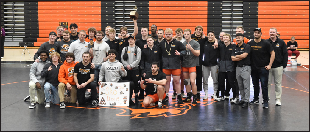 Men’s Wrestling clinches GPAC title