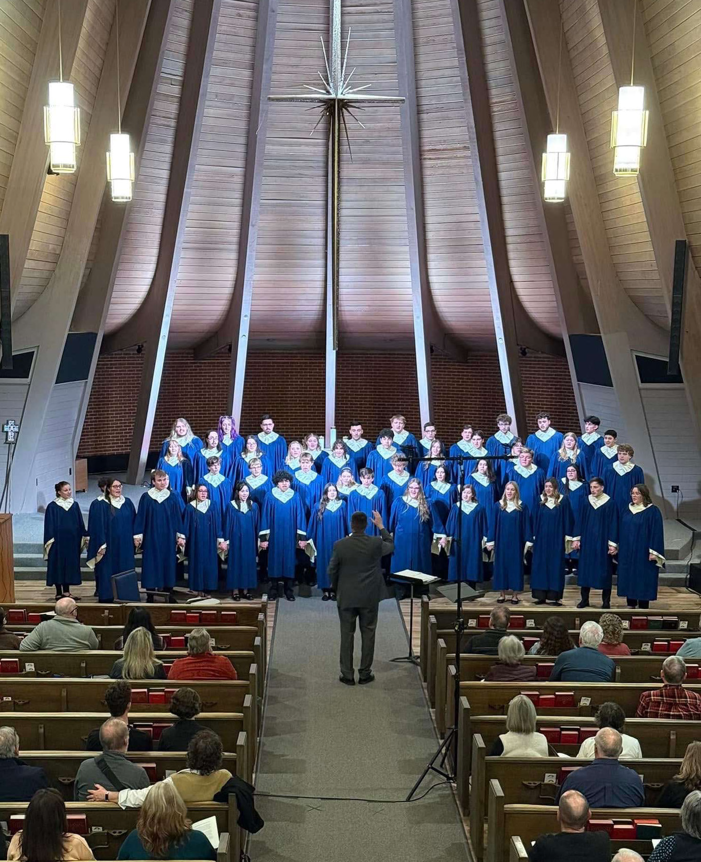 Choir goes on tour across states